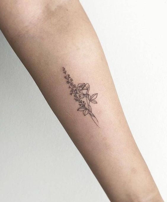 Fine Line Tattoo