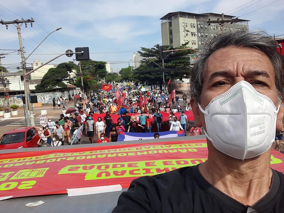 goias perfil professor preso faixa bolsonaro