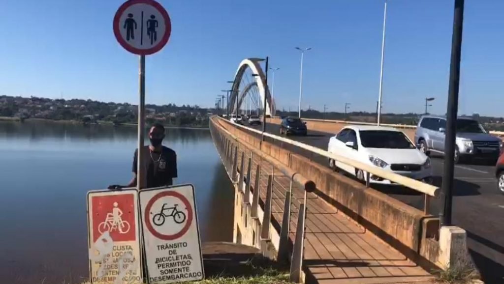 Nova sinalização Ponte JK