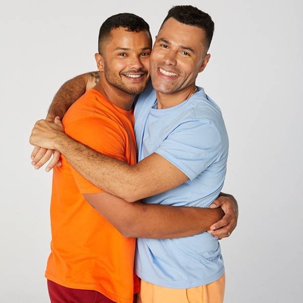 Junior Figueiredo e Rodrigo Sant'Anna na campanha de Dia dos Namorados 2021 da Reserva