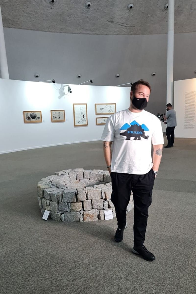 Artista plástico Marcos Amaro
