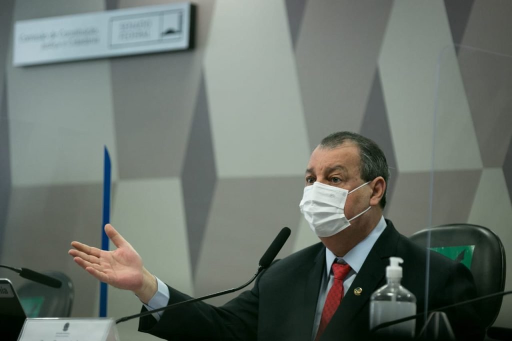 Senador Omar Aziz, presidente da CPI