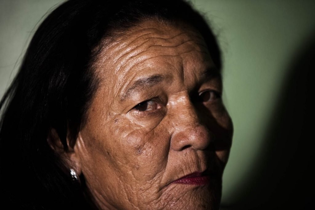 Lenita, mãe de Jacqueline dos Santos, vítima de feminicídio no DF