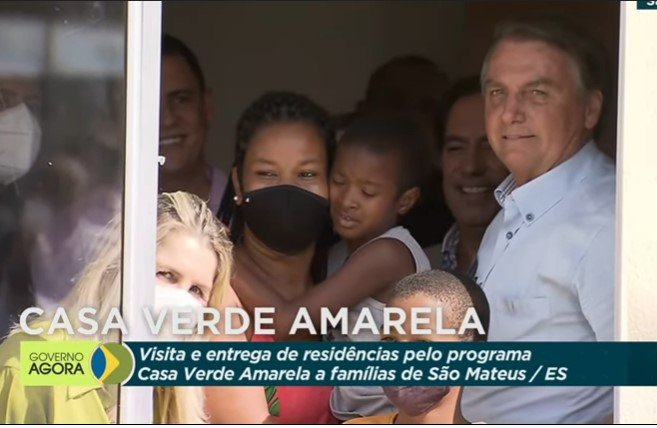 bolsonaro sem máscara entrega casa