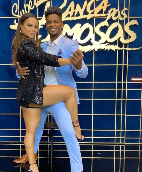 adeilron ribeiro viviane araujo 1