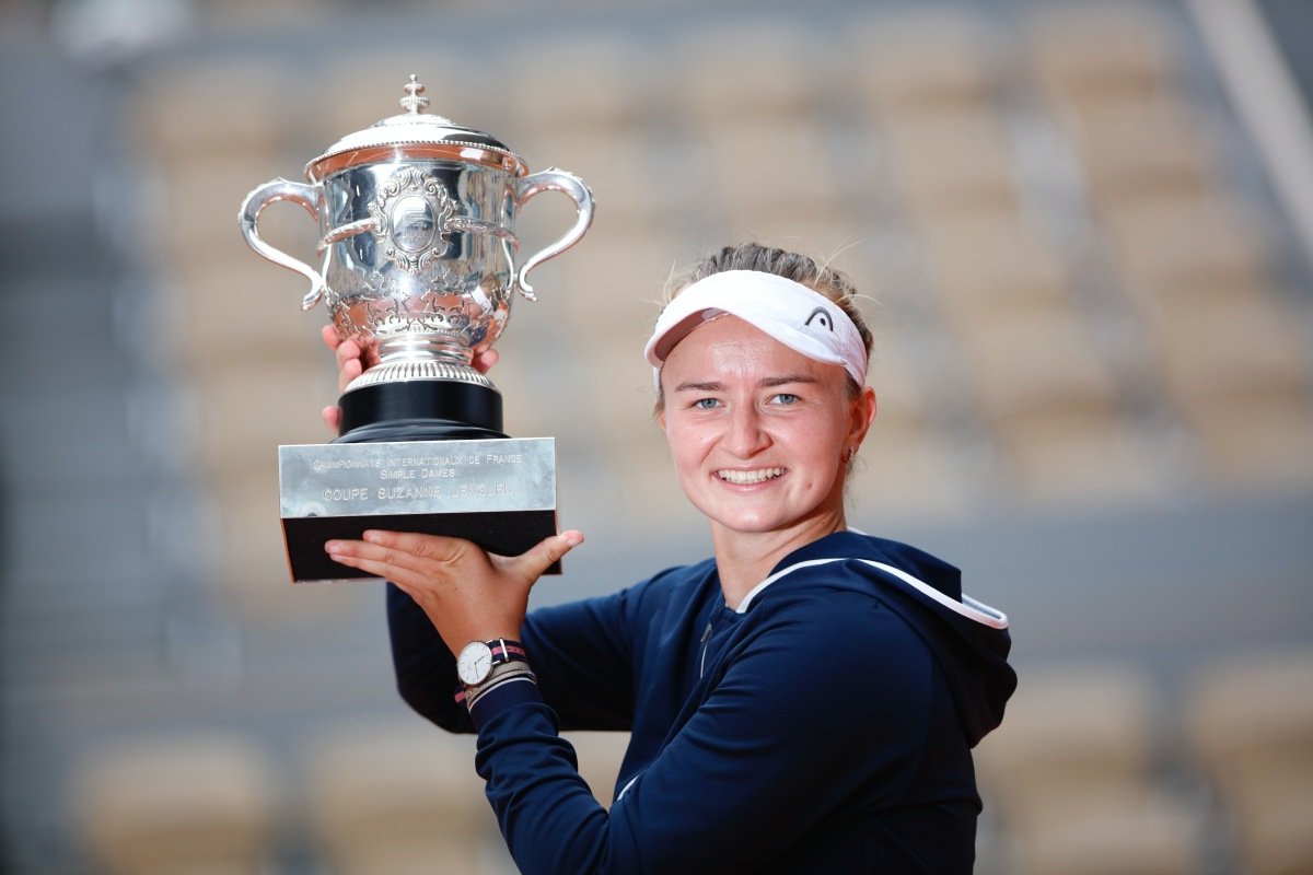 Krejcíková supera Pavlyuchenkova e conquista Roland Garros pela 1ª vez