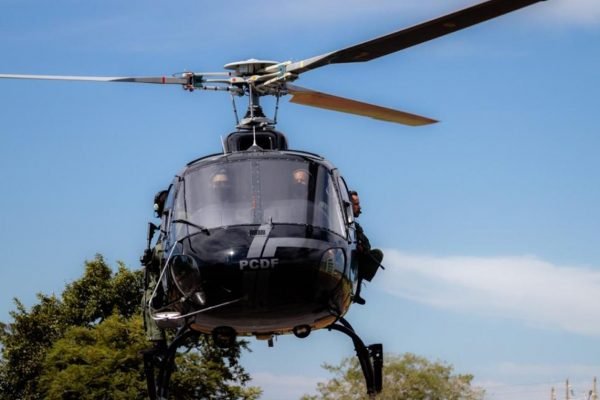 Helicóptero da PCDF usado nas buscas a Lázaro