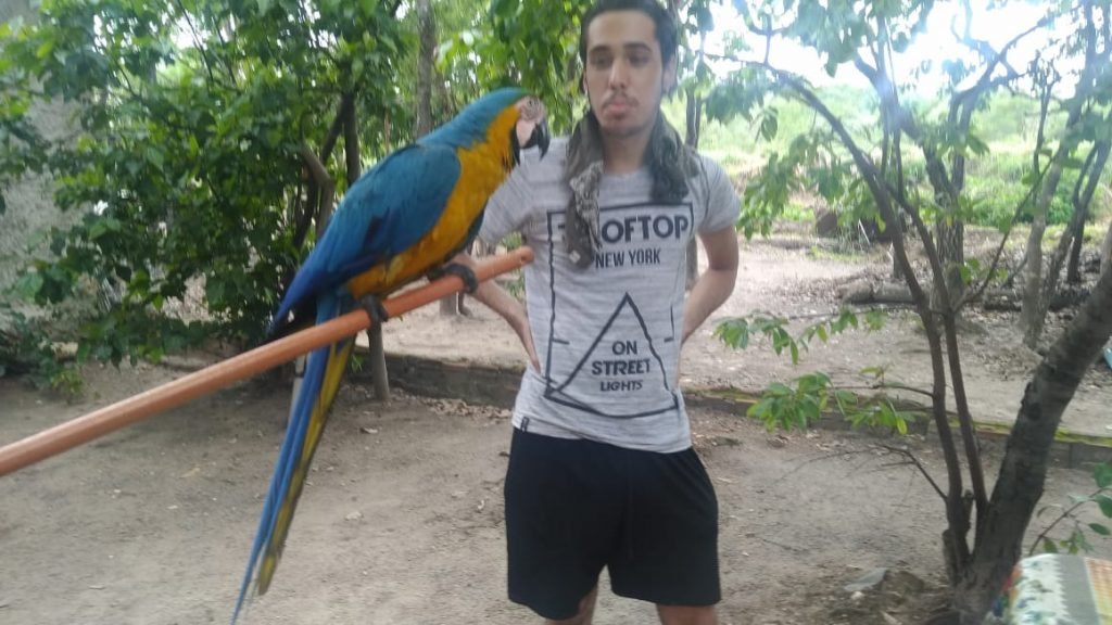 Pai procura por filho desaparecido no DF