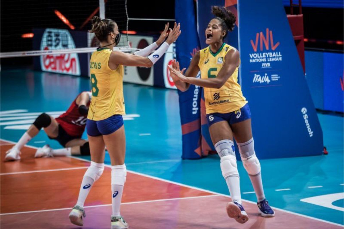 Carol Gattaz é a quinta melhor jogadora de 2021, segundo FIVB