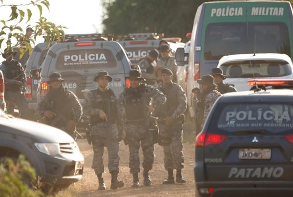 Cerco a Lázaro Barbosa