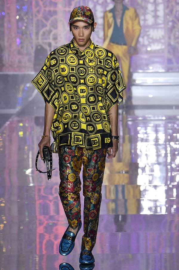 Look da coleção masculina de primavera/verão 2022 da Dolce & Gabbana