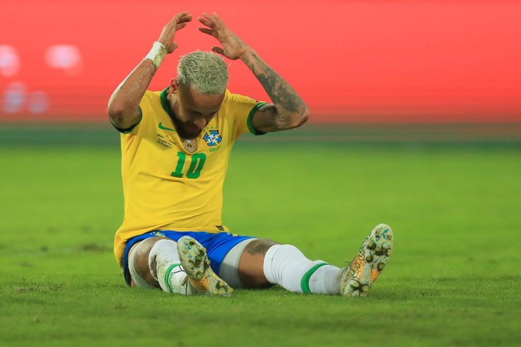 Neymar gramado Engenhão