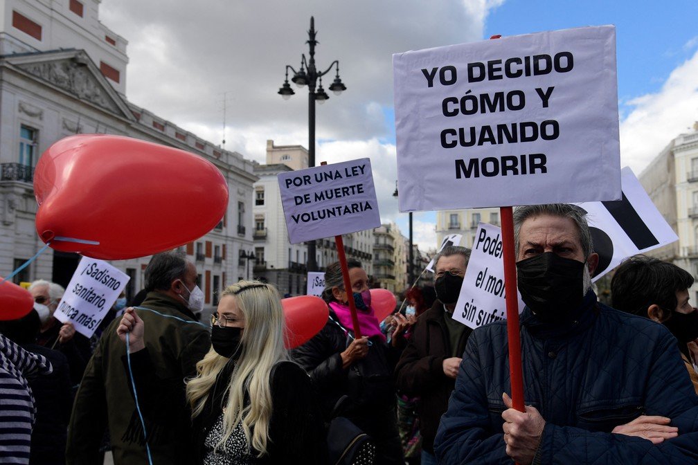 Manifestantes na Espanha