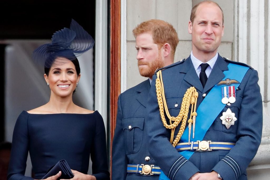 Meghan Markle e príncipes Harry e William