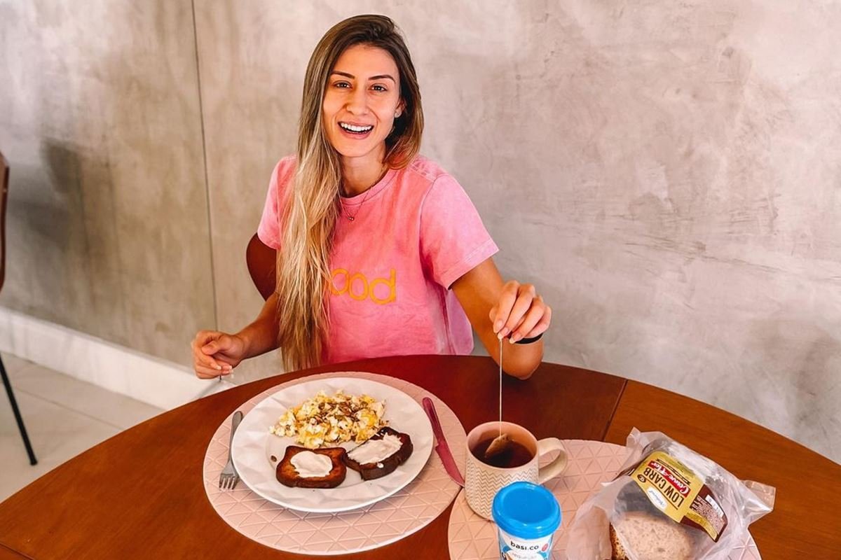 Musa fitness Aline Mareto revela o segredo de seu corpo definido