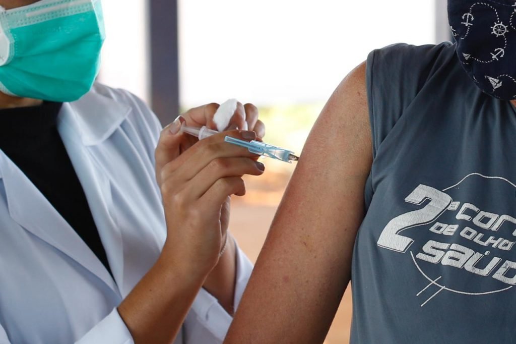 Vacinação de pessoas em situação de rua no DF