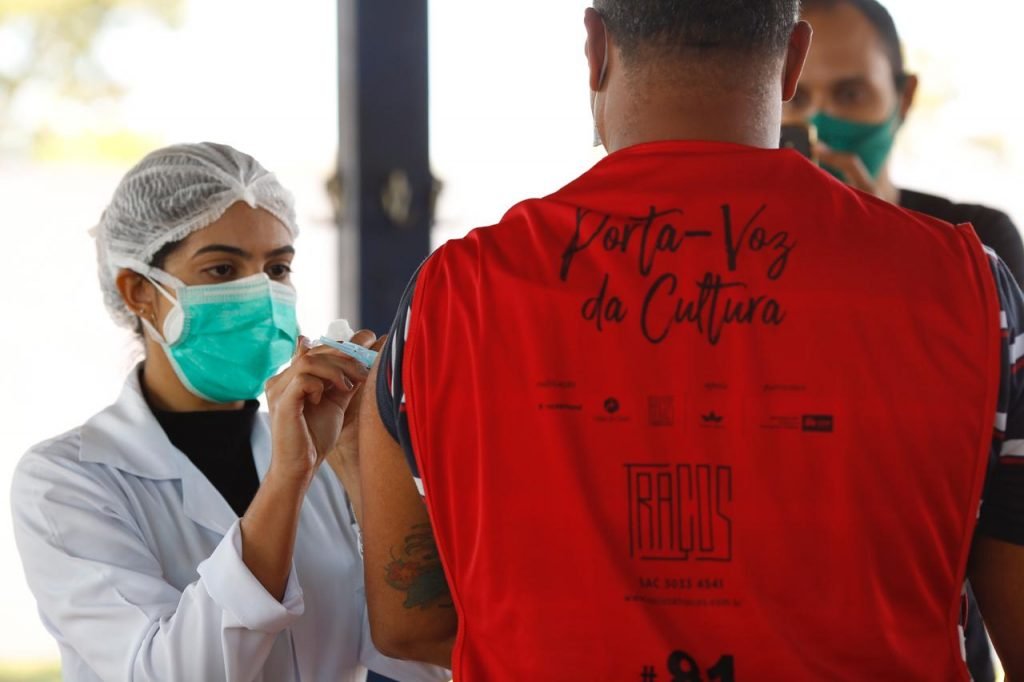 Vacinação de pessoas em situação de rua no DF