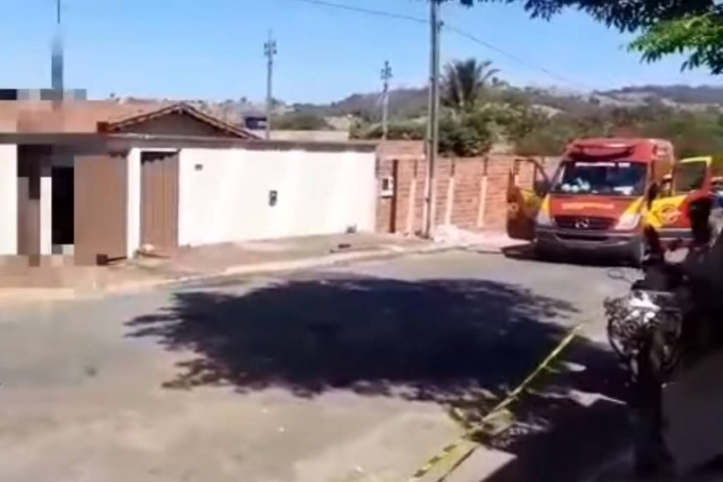 homens morrem eletrocutados em goiás