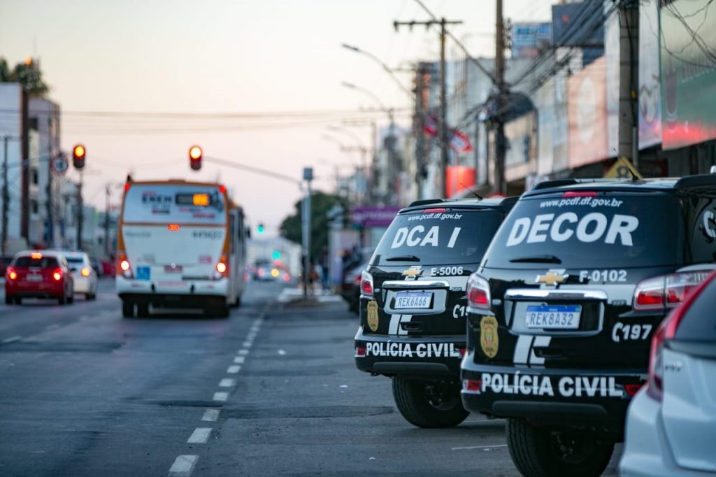 PCDF cumpre mandados em empresas de contabilidade em Taguatinga