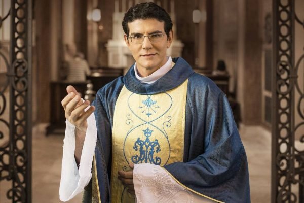 Padre Reginaldo Manzotti lança clipe e música nesta terça-feira | Metrópoles
