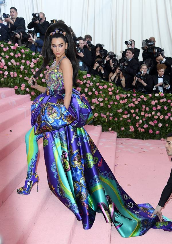 Dua Lipa de Versace