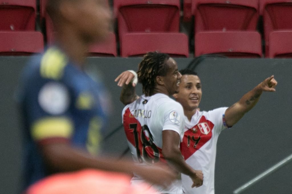 A partida Colômbia x Peru acaba com gol de Diaz e placar de 3x2 para a Colômbia, que conquista o 3⁰ lugar da Comembol copa america