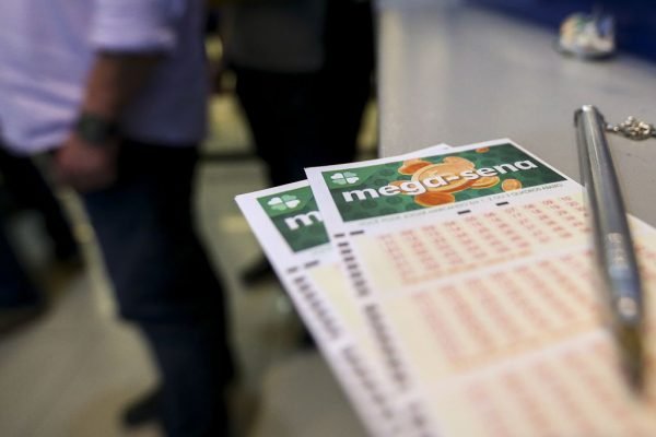 Loterias de sábado: Mega-Sena paga R$ 40 milhões. Veja resultados