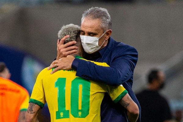 Neyma e tite durante Argentina x Brasil, válido pela final da Copa América 2021 no Estádio Maracanã, no Rio de Janeiro 14