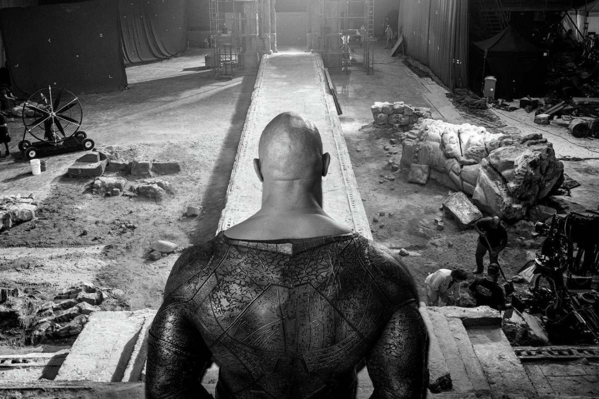 Dwayne Johnson estreia nos cinemas como o anti-herói Adão Negro