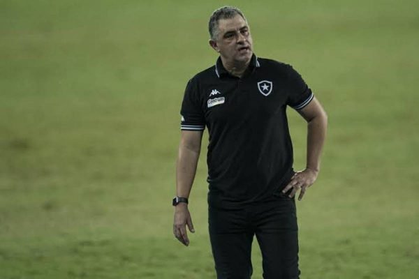 Marcelo Chamusca é demitido do Botafogo