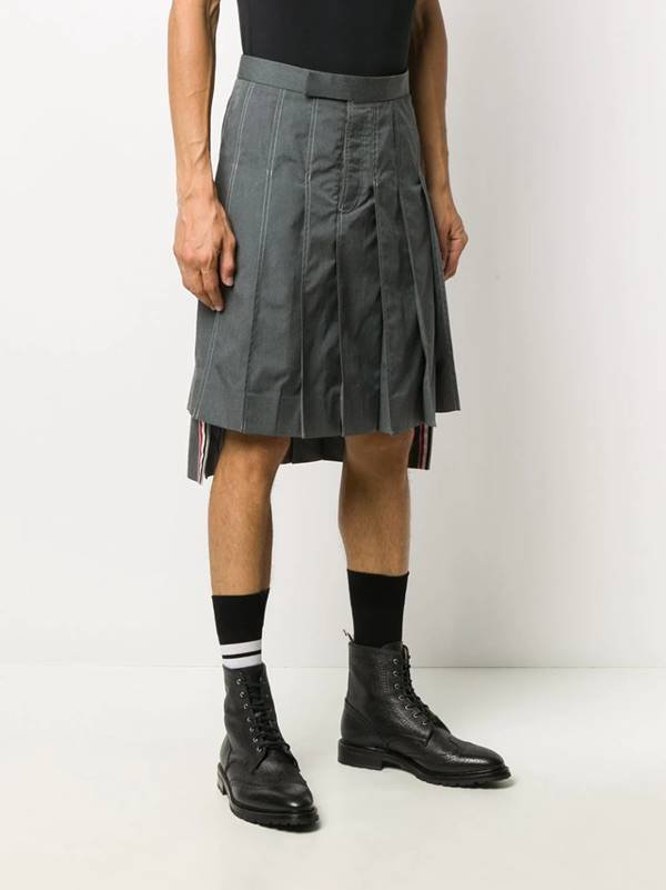 Saia pregueada da Thom Browne