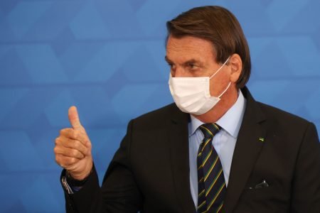presidente jair bolsonaro está internado em são paulo