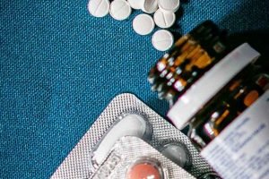 remedio medicamento saude comprimido alopada