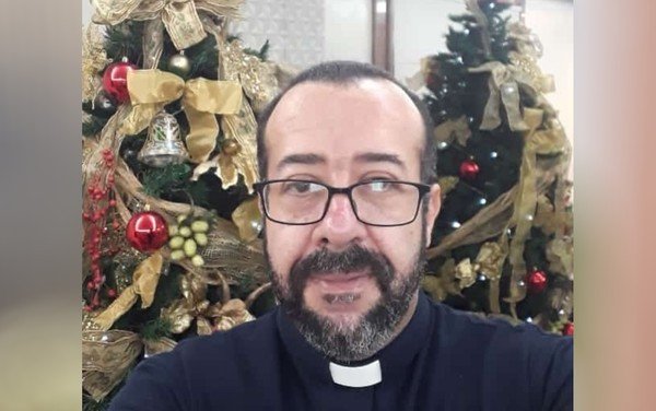 padre Ricardo Campos Ferreira Goiás estupro