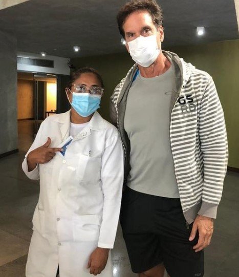 Sol Silva e Victor Fasano