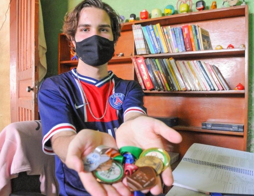 Aluno de Altas Habilidades assume vaga na UnB aos 16 anos