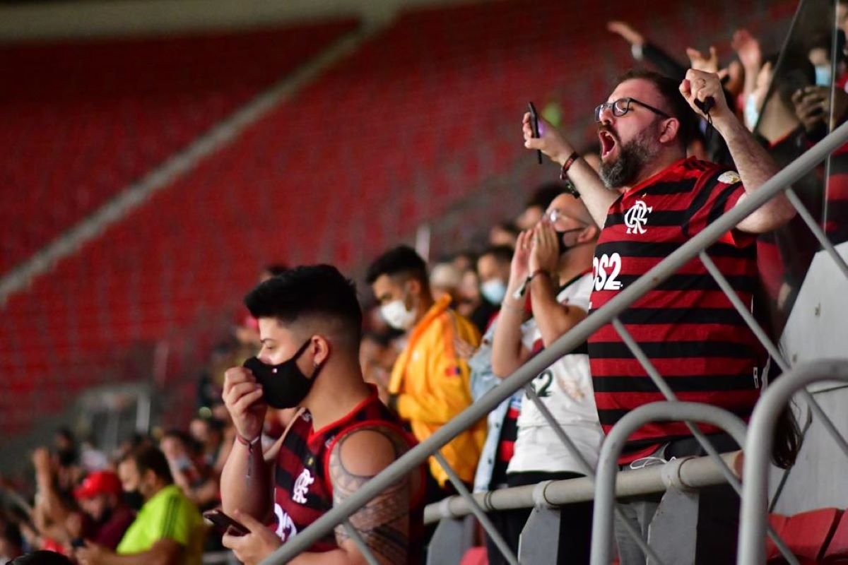 Flamengo divulga preço de ingressos para jogo da Libertadores no Mané