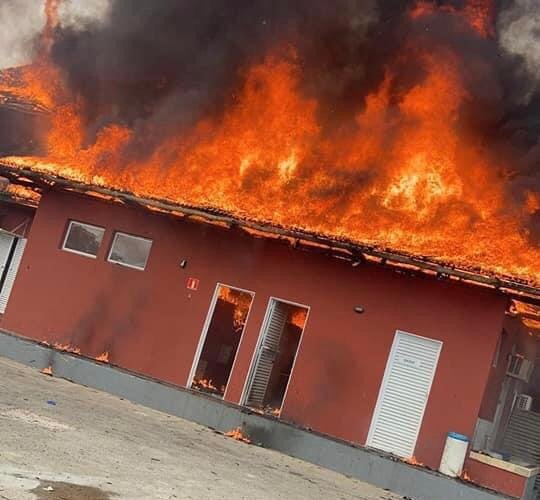 Incêndio hot park