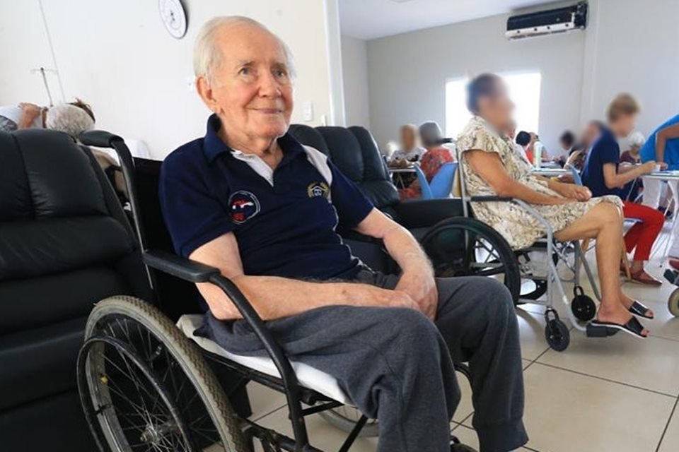 acervo do taxidermista, empalhador de animais, josé hidasi, em goiânia. ele é conhecido internacionalmente pela técnica
