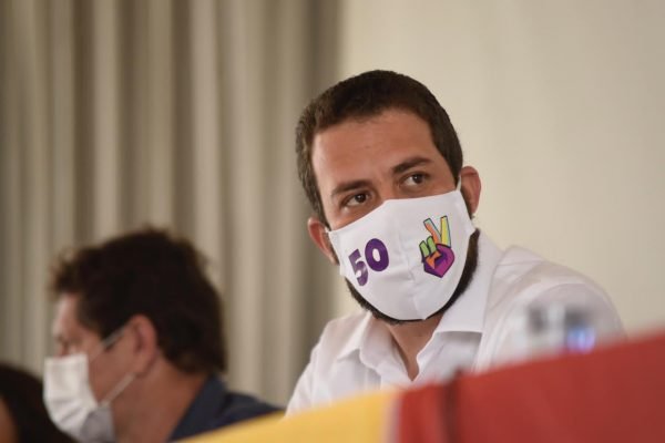TRE-SP confirma multa a Boulos por propaganda eleitoral irregular