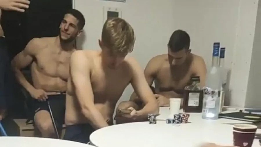 Luka Doncic é flagrado em festa em Tóquio regada a pôquer ...