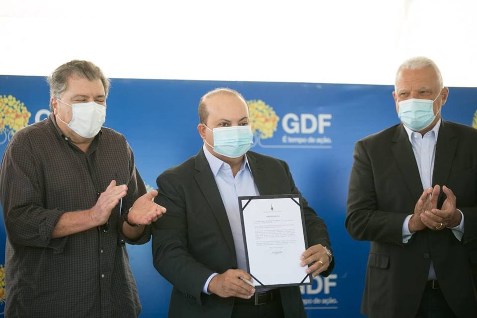 Governador do DF, Ibaneis Rocha, participa da assinatura do início das obras do Park Burle Marx no Noroeste