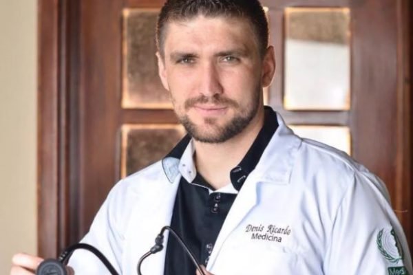 Médico morreu eletrocutado um dia antes do casamento