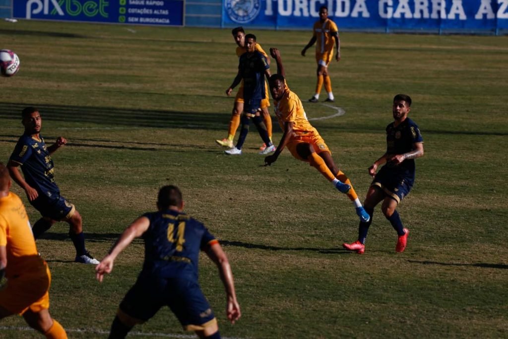 Brasiliense 0 x 1 Aparecida de Goiânia