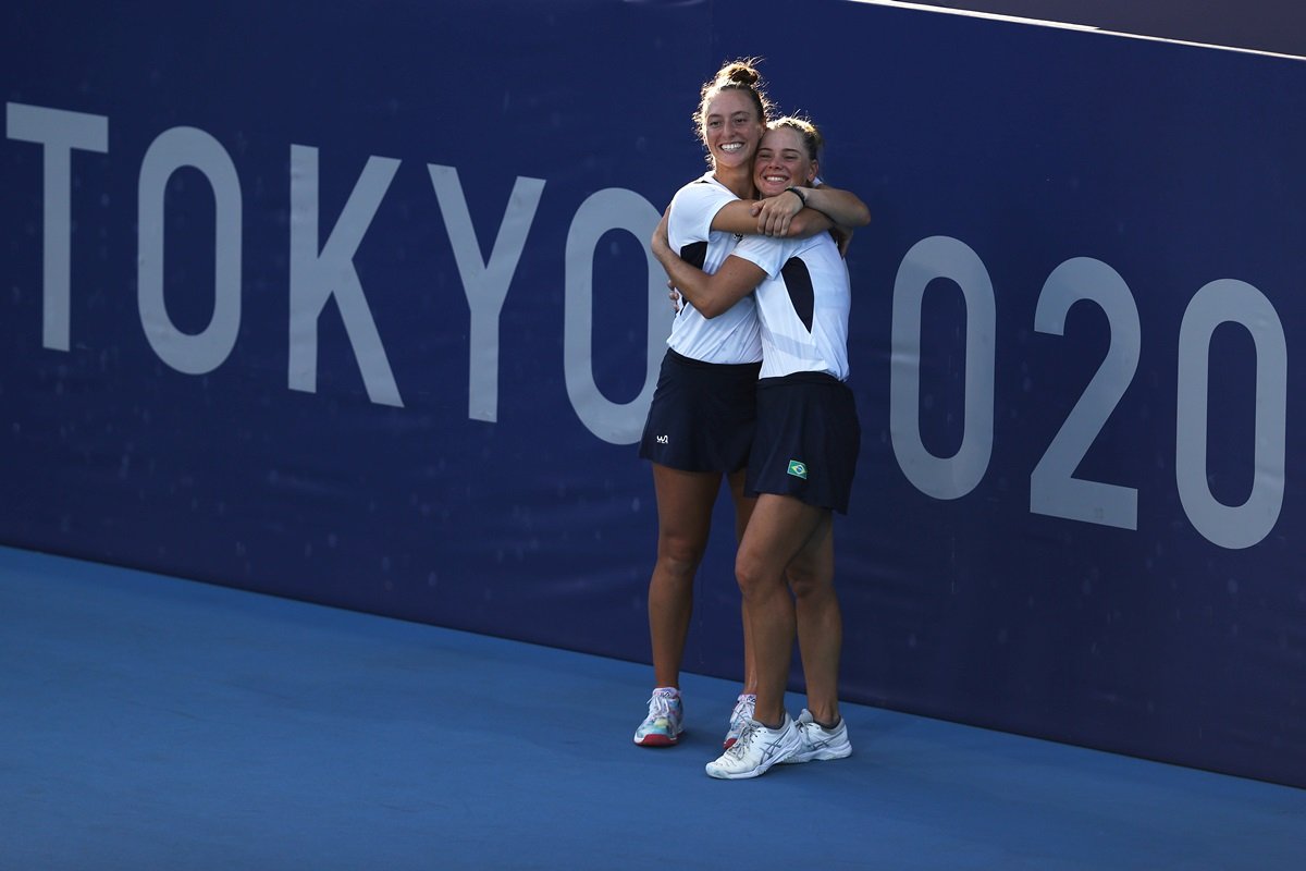 Tênis: Bronze em Tóquio, Luisa Stefani fica com o vice em duplas