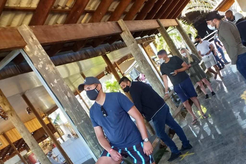 evento sertanejo lota em caldas novas, goiás