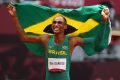 Alison dos Santos concorre a prêmio internacional de atleta do ano
