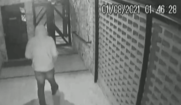 Homem pula muro antes de invadir casa de ex-mulher e matá-la a facadas em Campinas