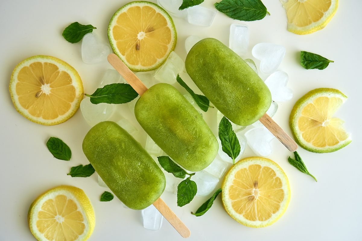 Que secura! Aprenda 3 receitas leves e refrescantes para se hidratar