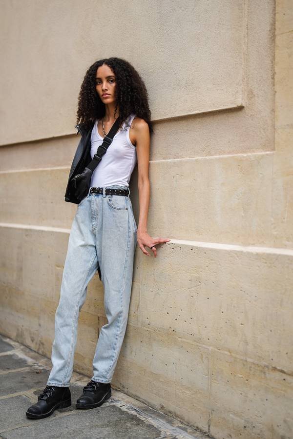 Mom jeans no street style